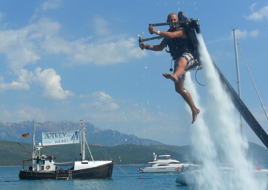Boat Ms Cutty Jean Hotel Слима Екстериор снимка